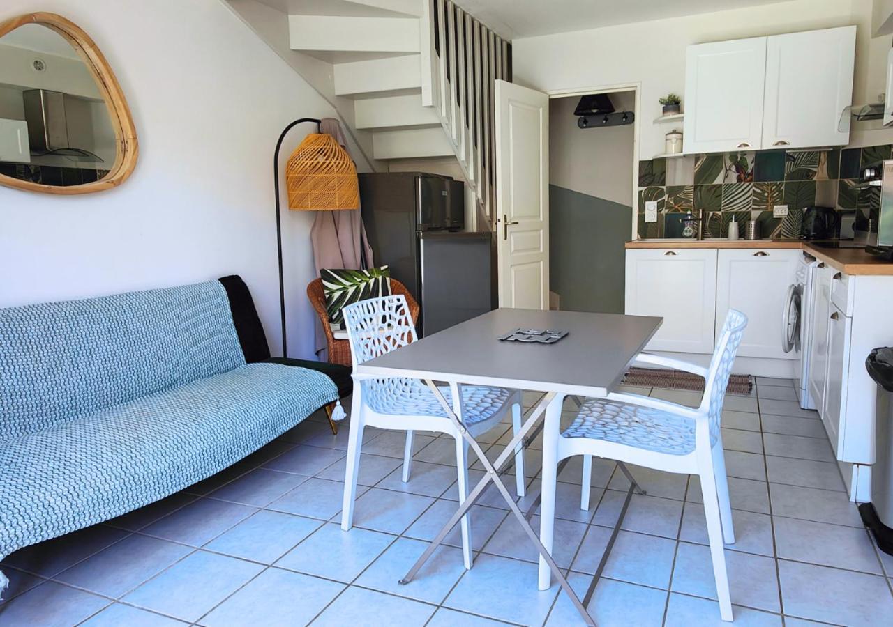 Mazet - A 300M De La Plage / Terrasse / Wifi / La Conciergerie Varoise La Londe-les-Maures Exteriér fotografie